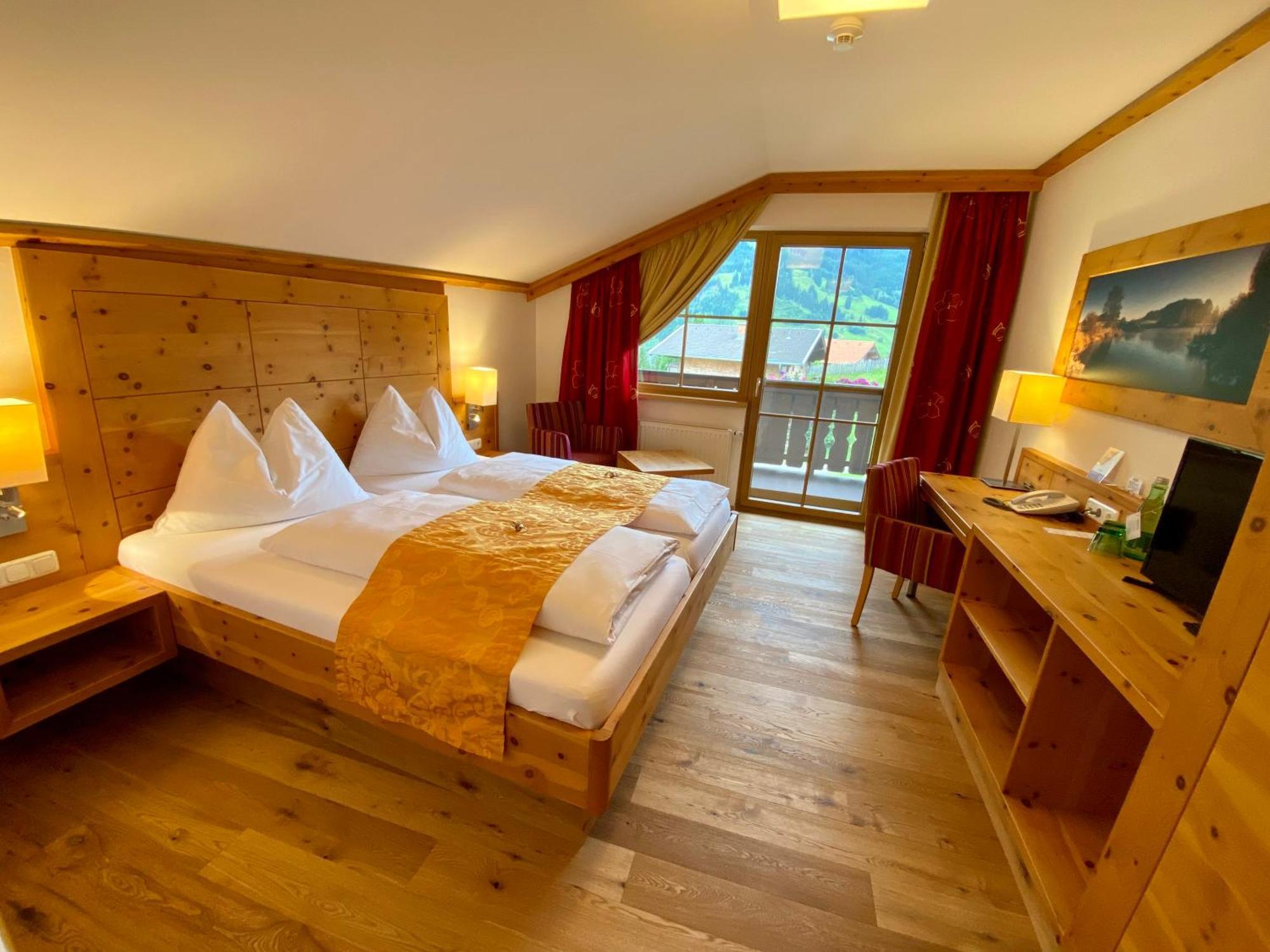 גרוסארל Berghotel Alpenklang מראה חיצוני תמונה