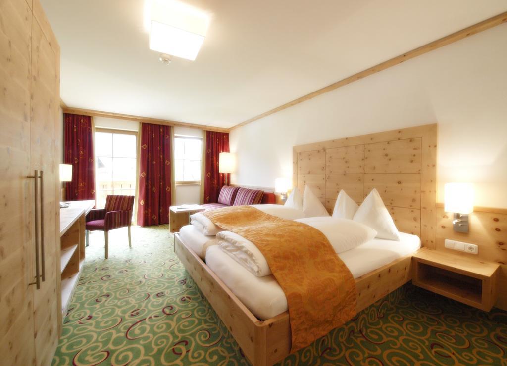 גרוסארל Berghotel Alpenklang מראה חיצוני תמונה